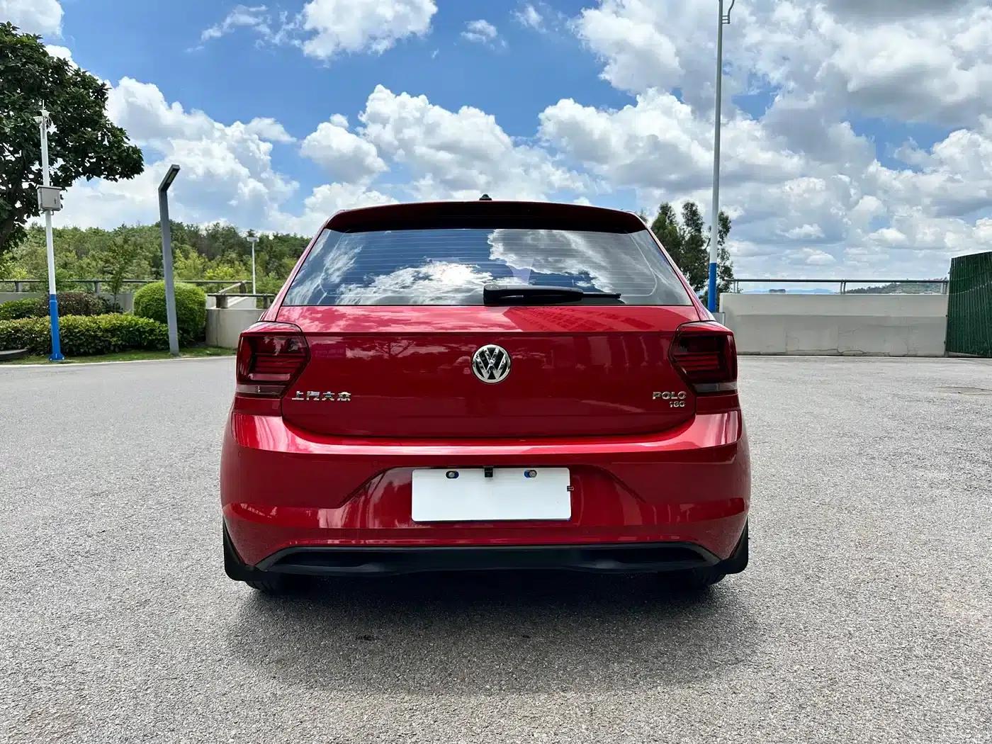 2019 Polo Plus 1.5L Automatic Colorful Technology Edition — миниатюра 6