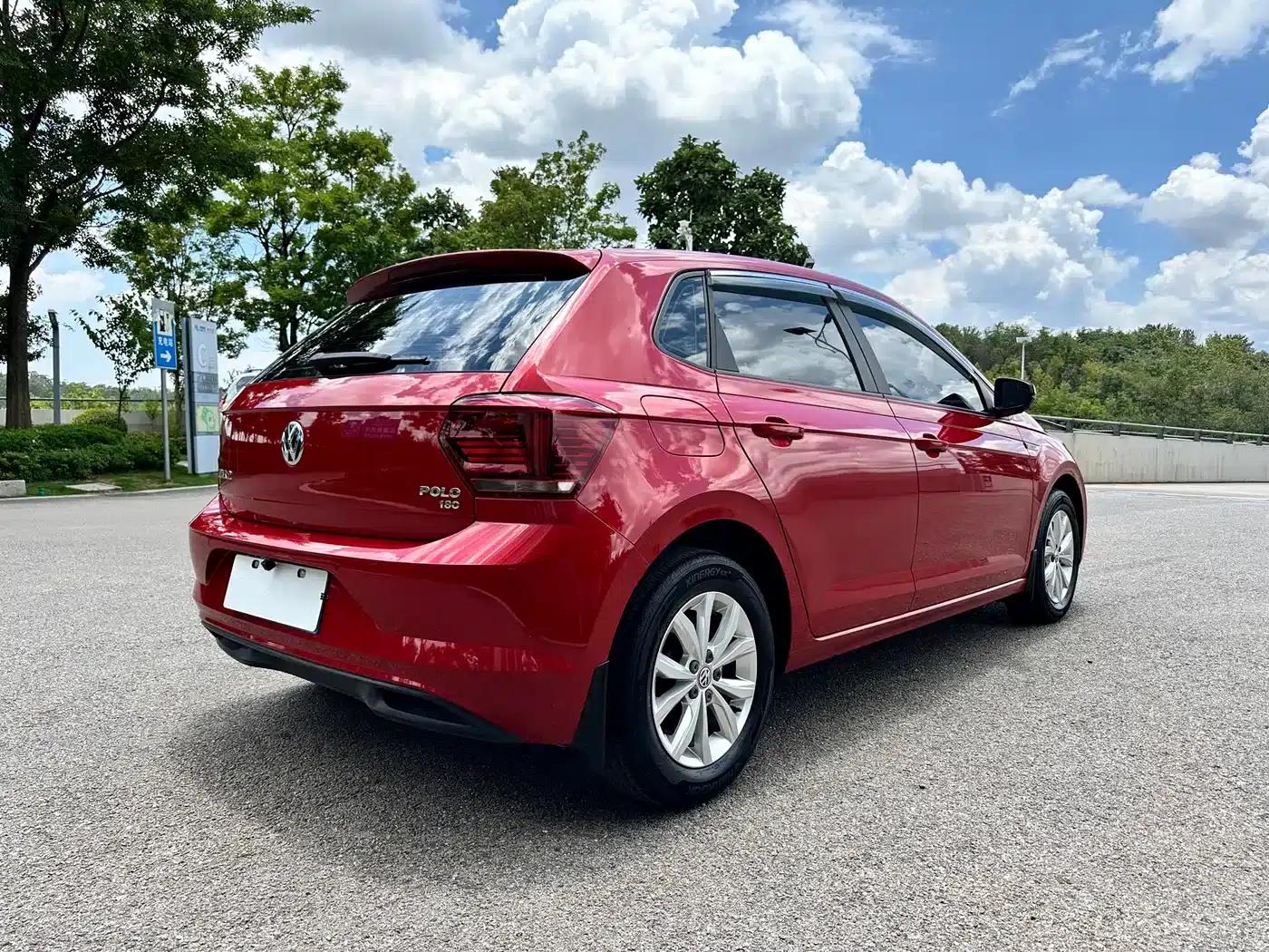2019 Polo Plus 1.5L Automatic Colorful Technology Edition — миниатюра 7