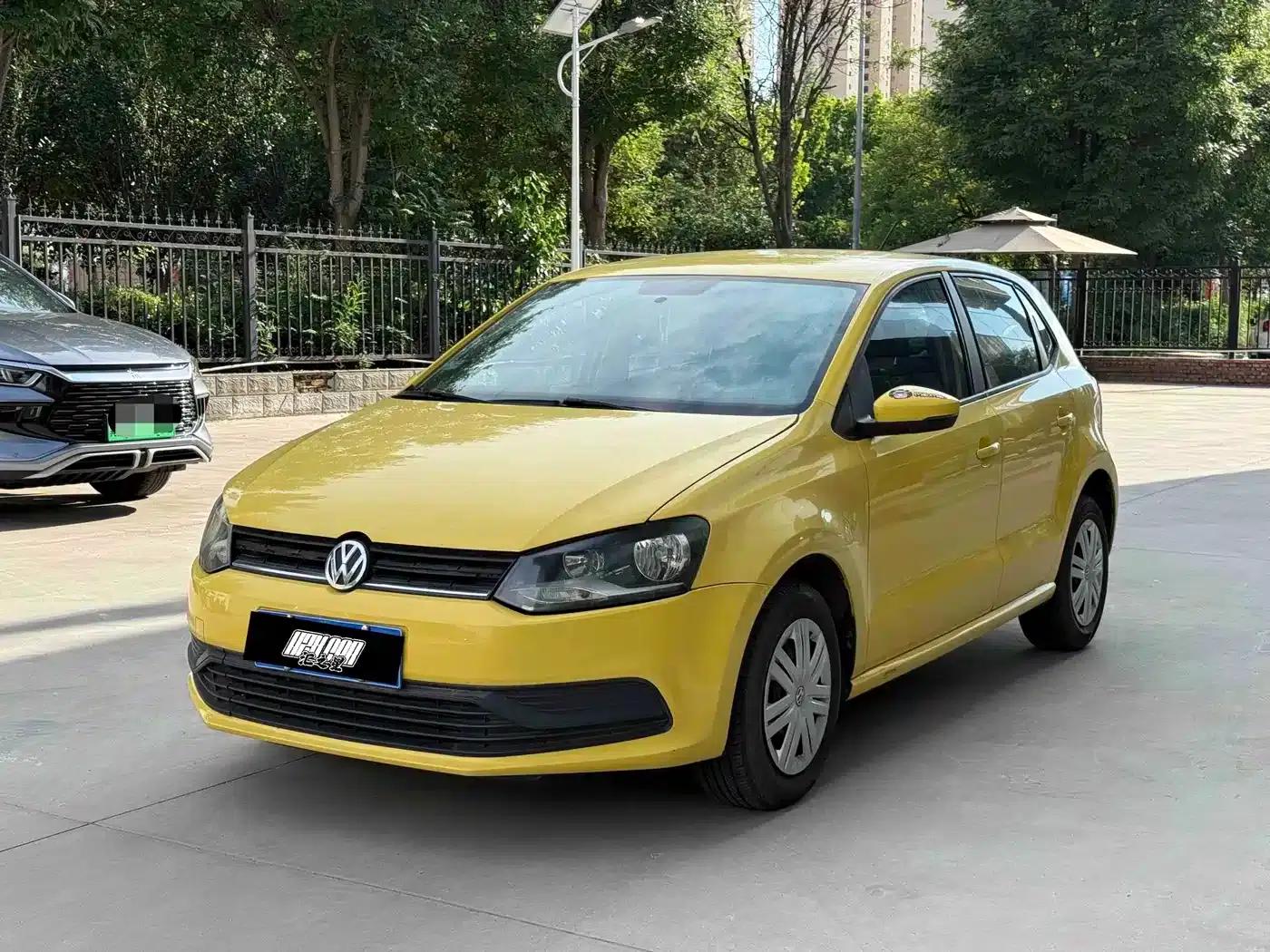2014 Polo 1.4L Manual Fashion Edition — миниатюра 1