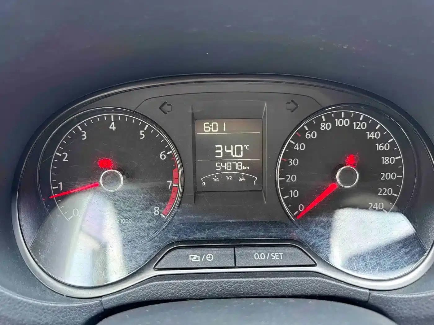 2014 Polo 1.4L Manual Fashion Edition — миниатюра 5