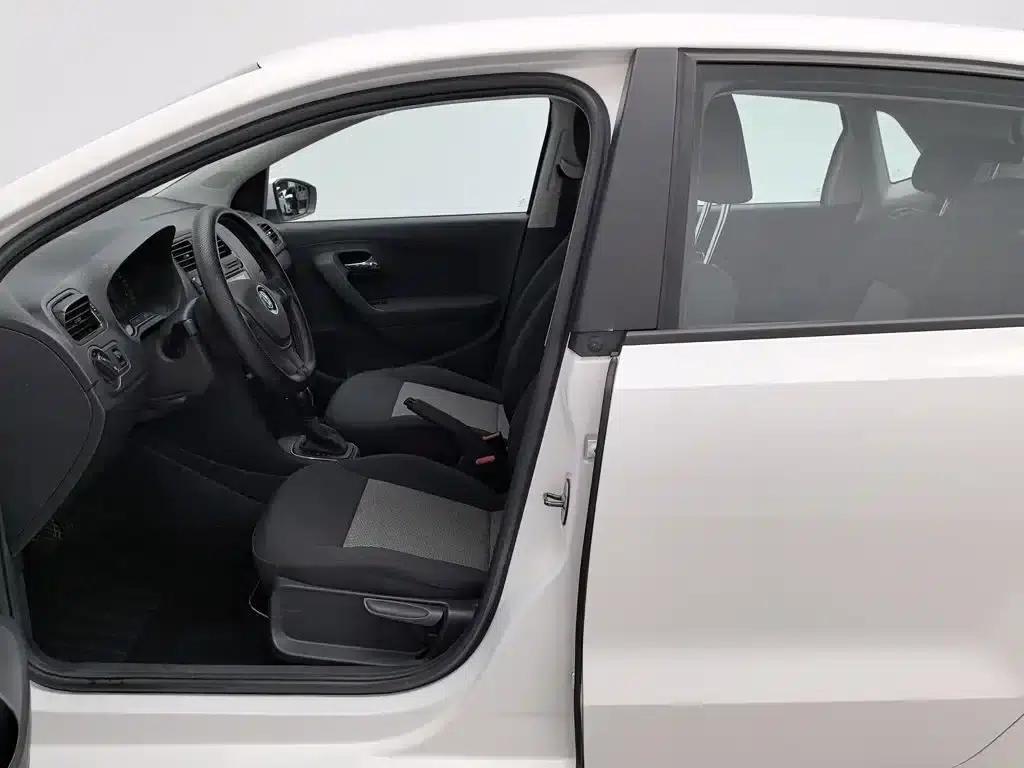 2018 Polo 1.5L Automatic Comfort Edition — миниатюра 10
