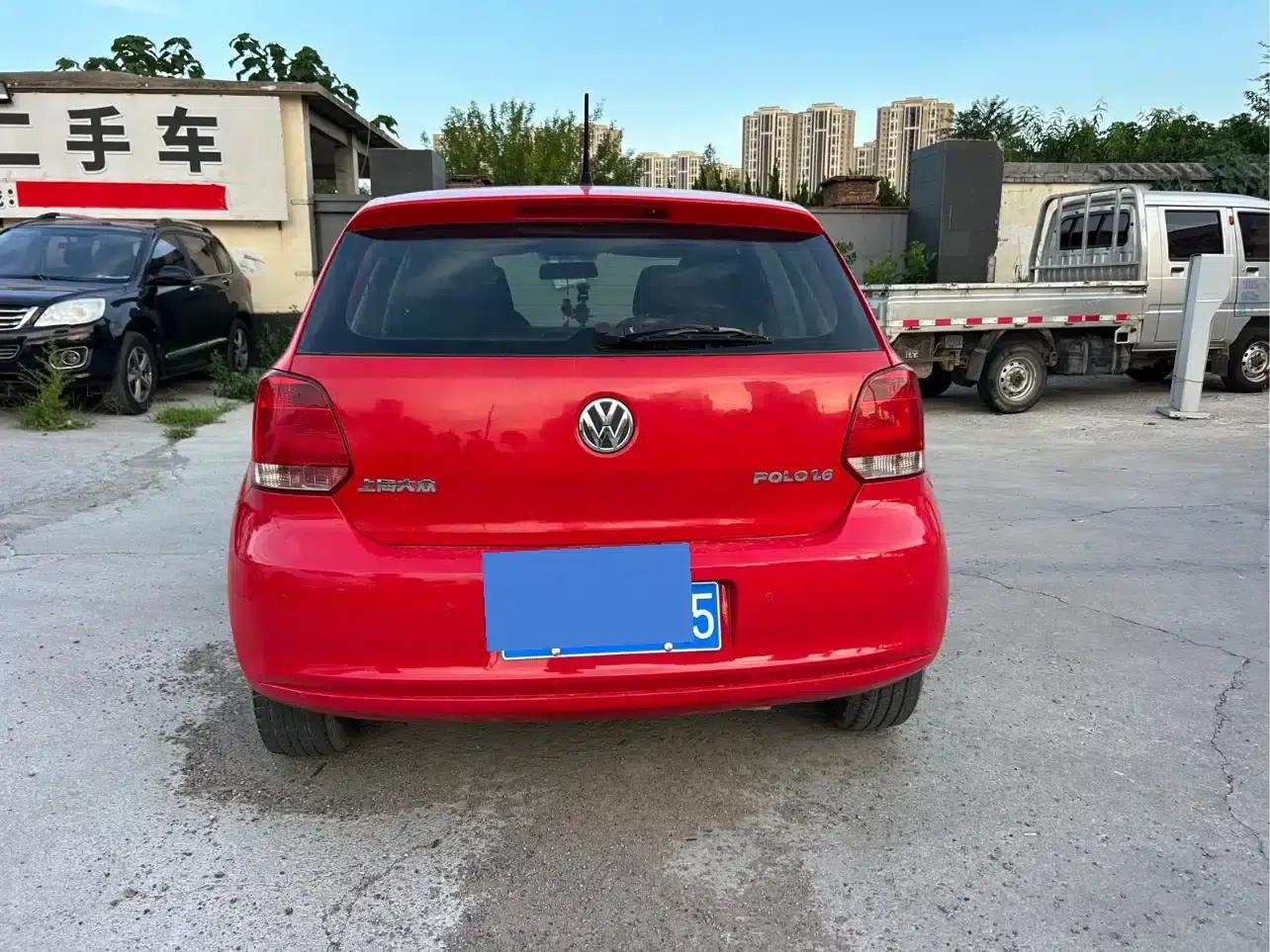 2011 Polo 1.6L Automatic Premium Edition — миниатюра 8