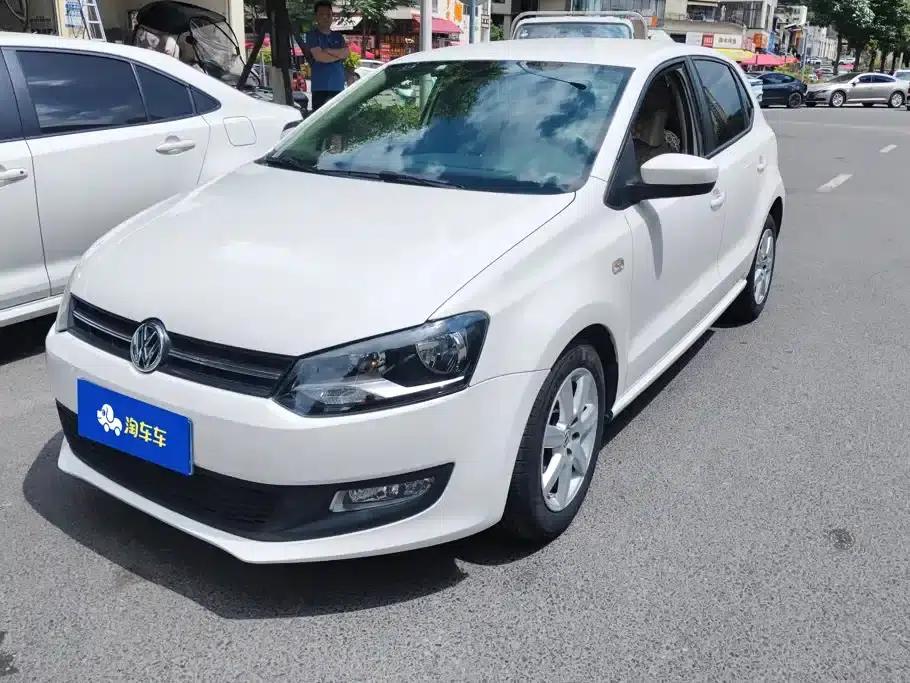 2013 Polo 1.4L Automatic Comfort Edition — миниатюра 1