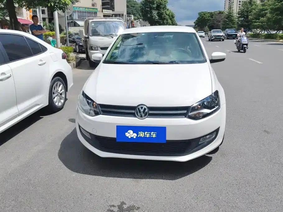 2013 Polo 1.4L Automatic Comfort Edition — миниатюра 2