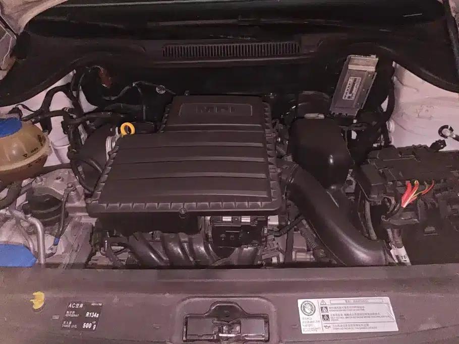 2016 Polo 1.4L Manual Fashion Edition — миниатюра 10