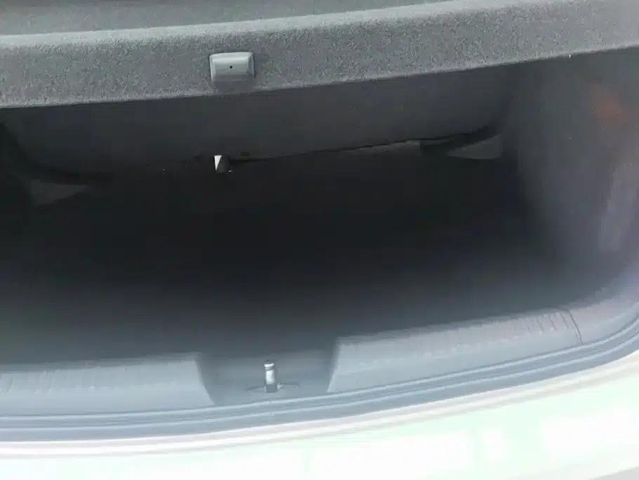 2018 Polo 1.5L Automatic Comfort Edition — миниатюра 4