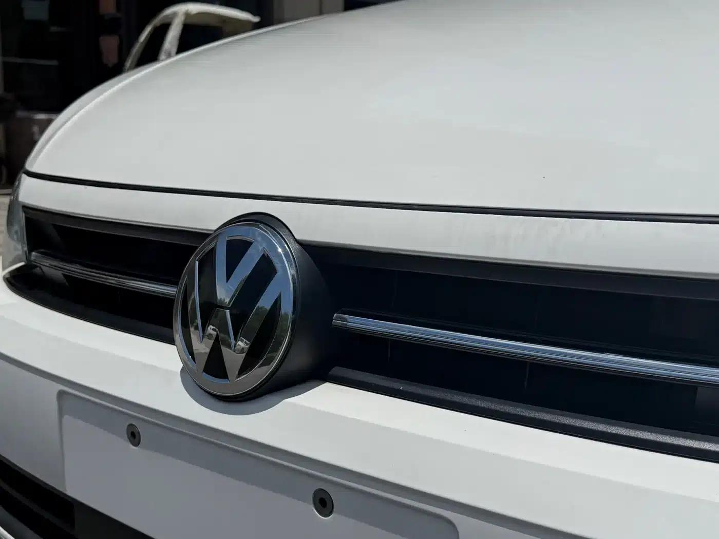 2019 Polo Plus 1.5L Automatic Colorful Technology Edition — миниатюра 11