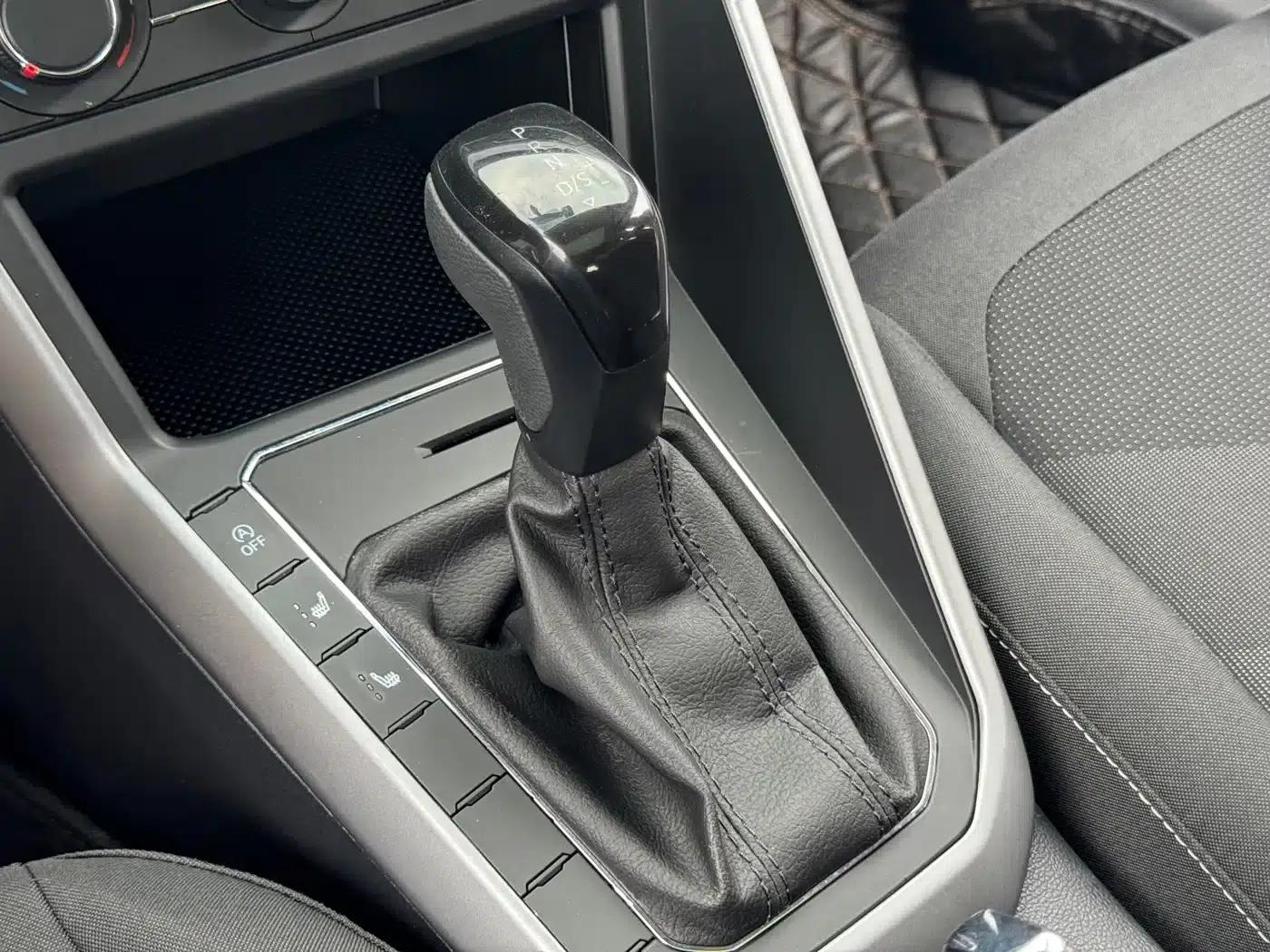 2023 Polo Plus 1.5L Automatic Panoramic Enjoyment Edition — миниатюра 17