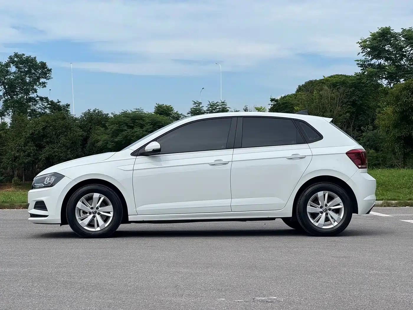 2023 Polo Plus 1.5L Automatic Panoramic Enjoyment Edition — миниатюра 4