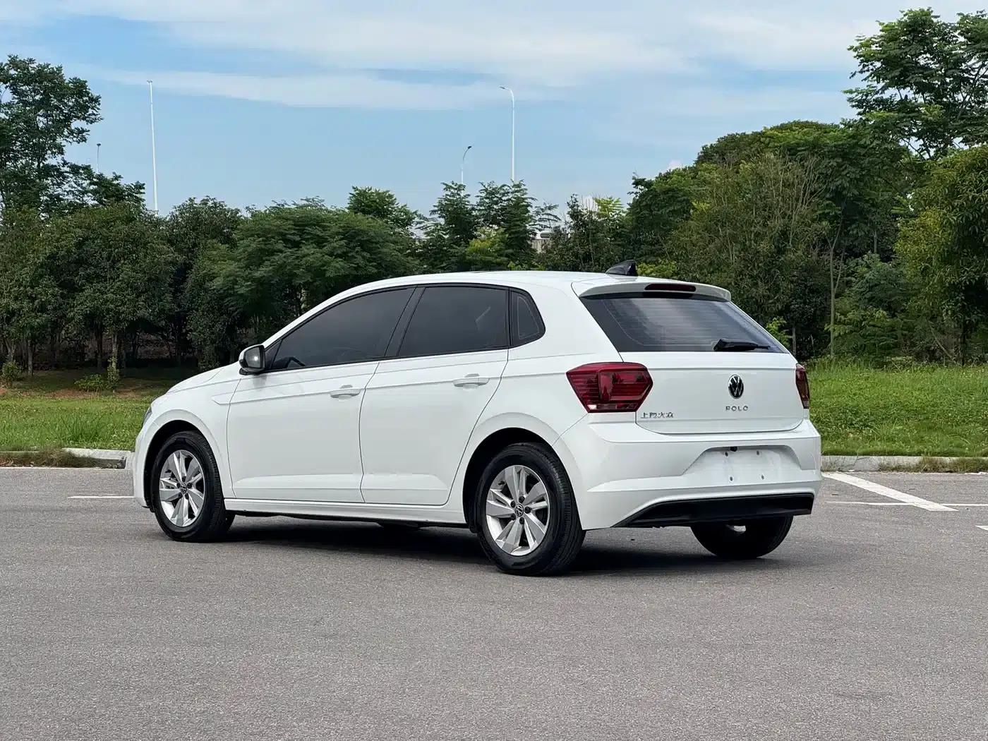 2023 Polo Plus 1.5L Automatic Panoramic Enjoyment Edition — миниатюра 5