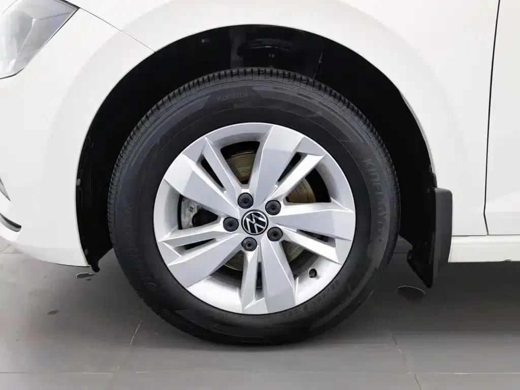 2021 Polo Plus 1.5L Automatic Panoramic Enjoyment Edition — миниатюра 17