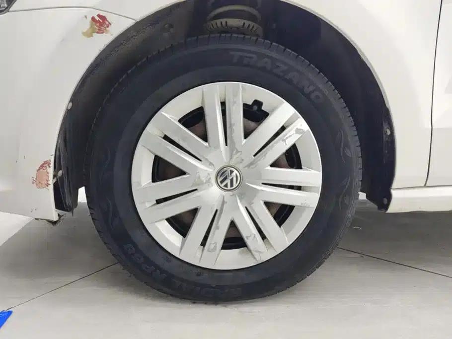 2014 Polo 1.4L Manual Fashion Edition — миниатюра 6