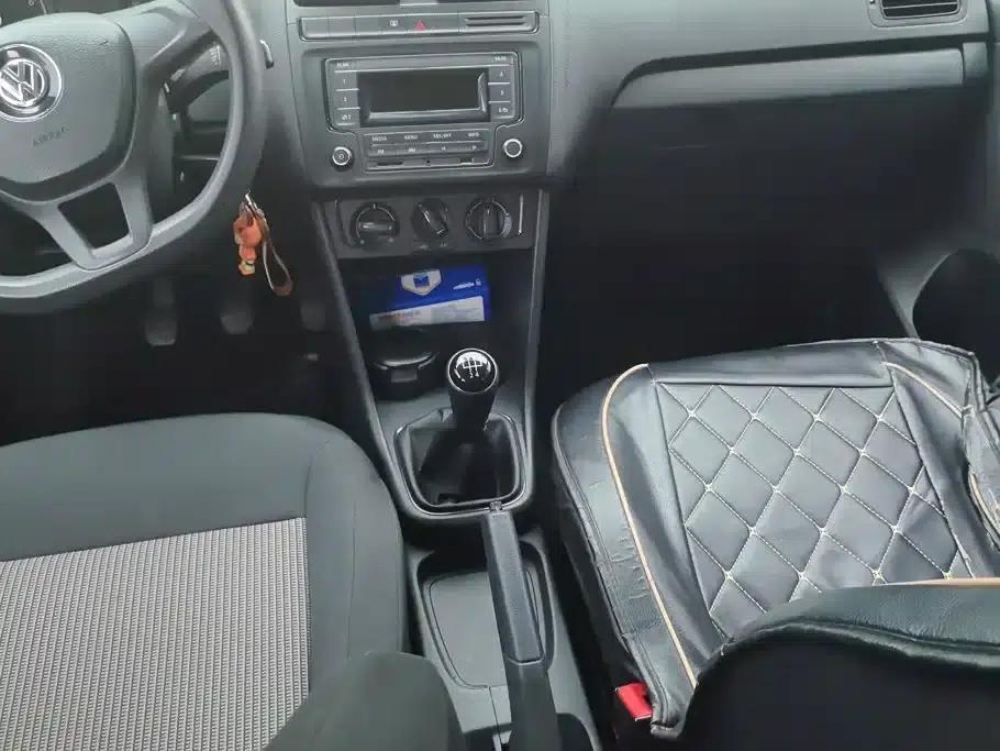 2014 Polo 1.4L Manual Fashion Edition — миниатюра 16