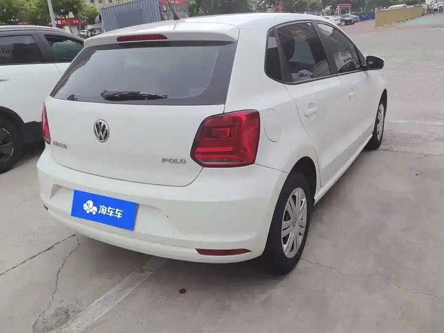 2014 Polo 1.4L Manual Fashion Edition — миниатюра 3