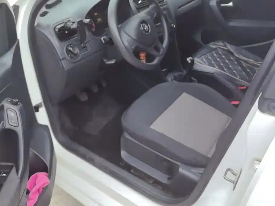2014 Polo 1.4L Manual Fashion Edition — миниатюра 9