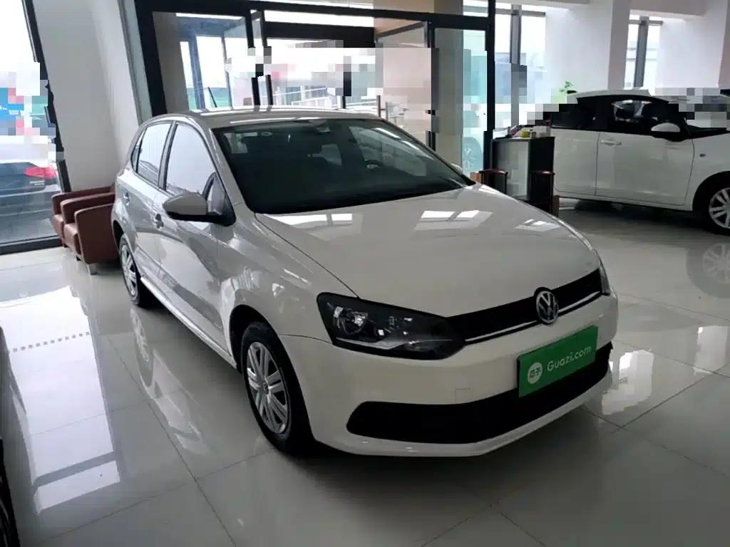 2016 Polo 1.4L Automatic Fashion Edition — миниатюра 4