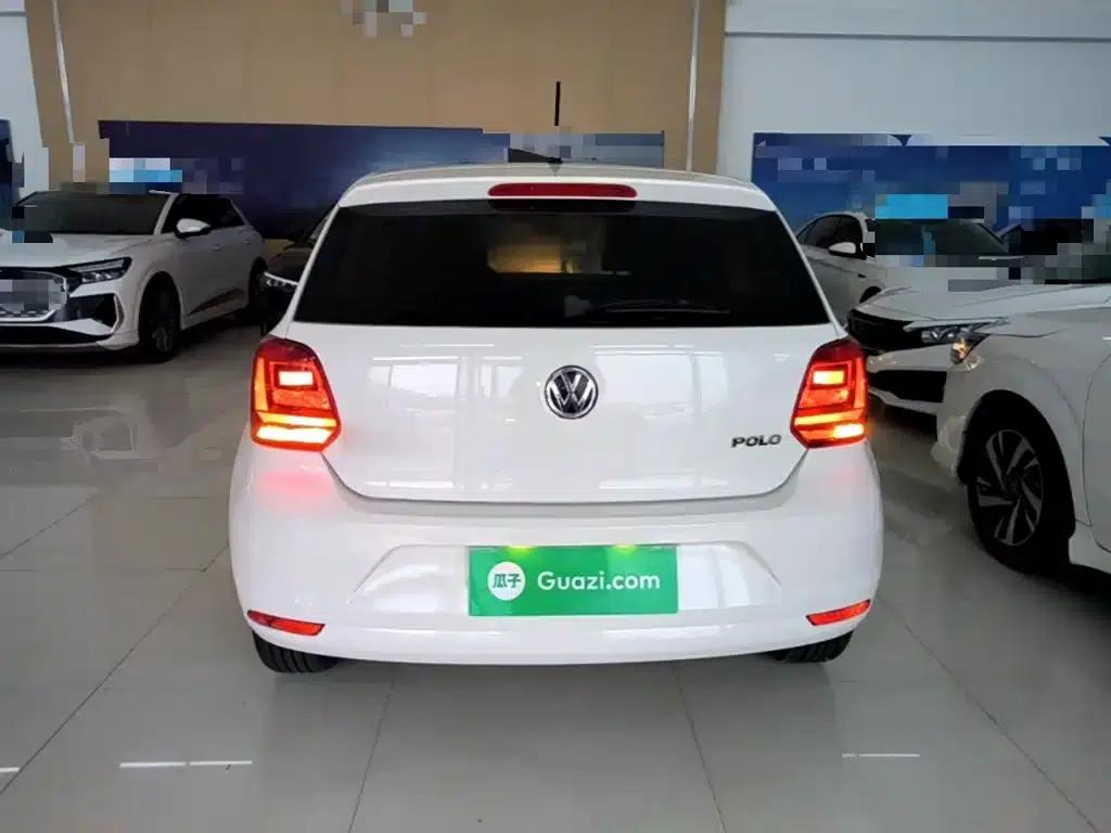 2016 Polo 1.4L Automatic Fashion Edition — миниатюра 6