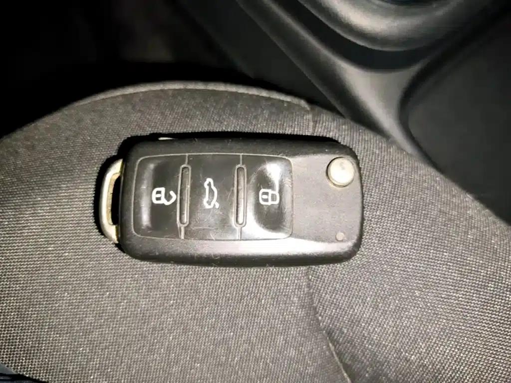 2016 Polo 1.4L Automatic Fashion Edition — миниатюра 9