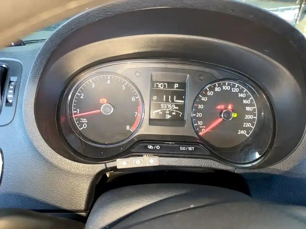 2016 Polo 1.4L Automatic Fashion Edition — миниатюра 12
