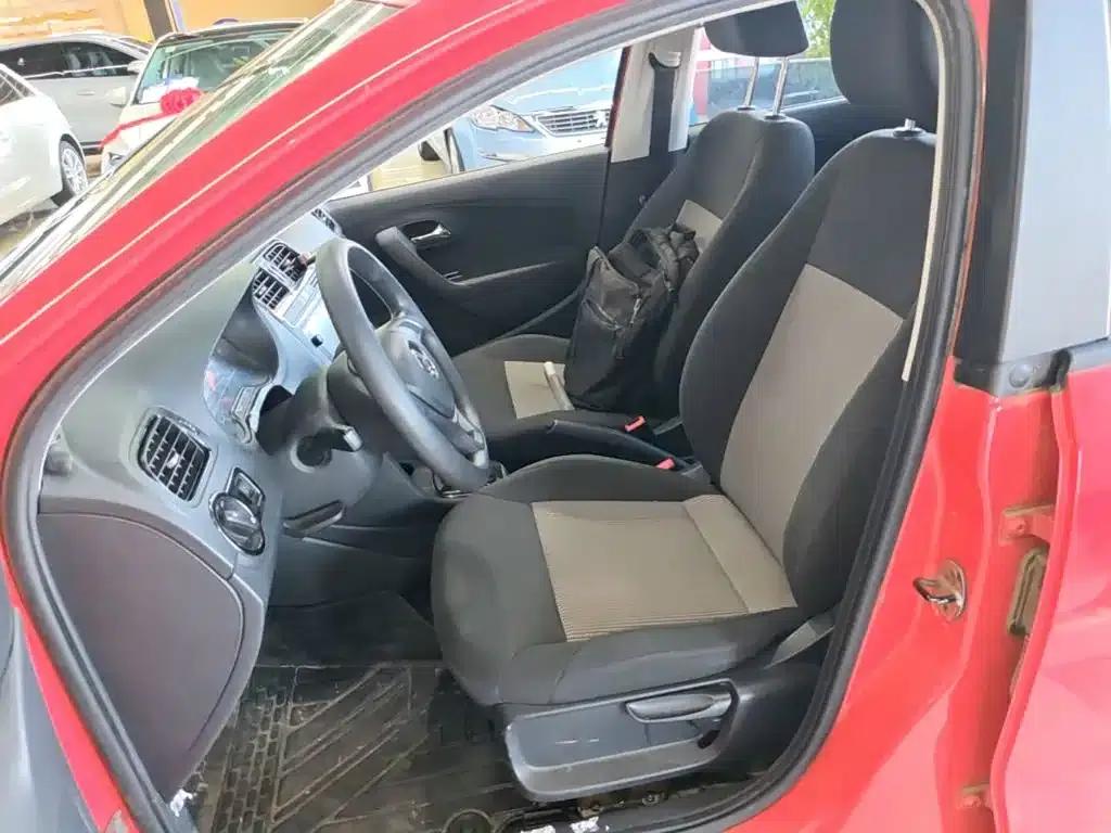 2016 Polo 1.4L Automatic Fashion Edition — миниатюра 15