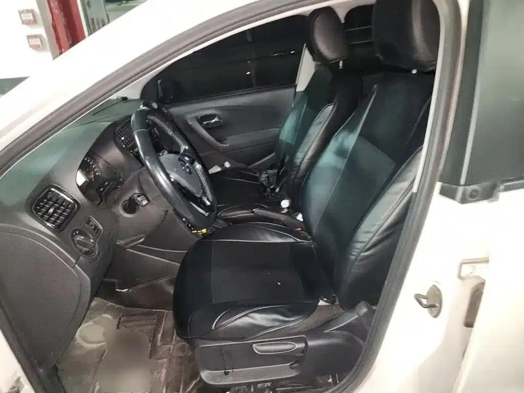 2018 Polo 1.5L Automatic Comfort Edition — миниатюра 12