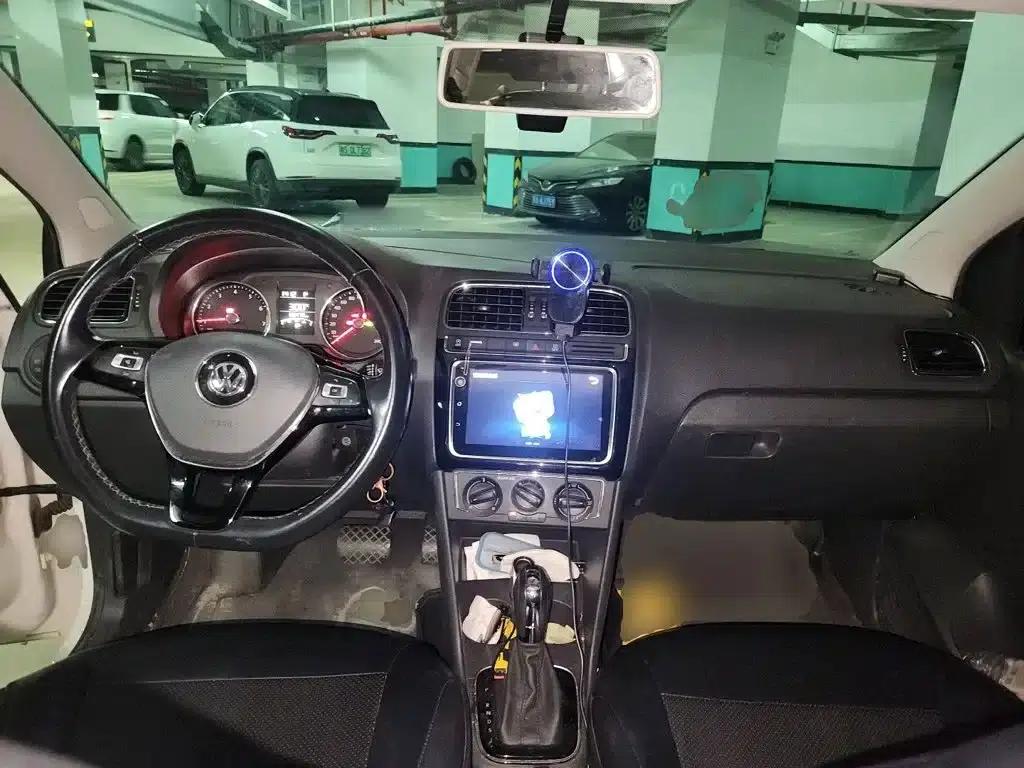 2018 Polo 1.5L Automatic Comfort Edition — миниатюра 6