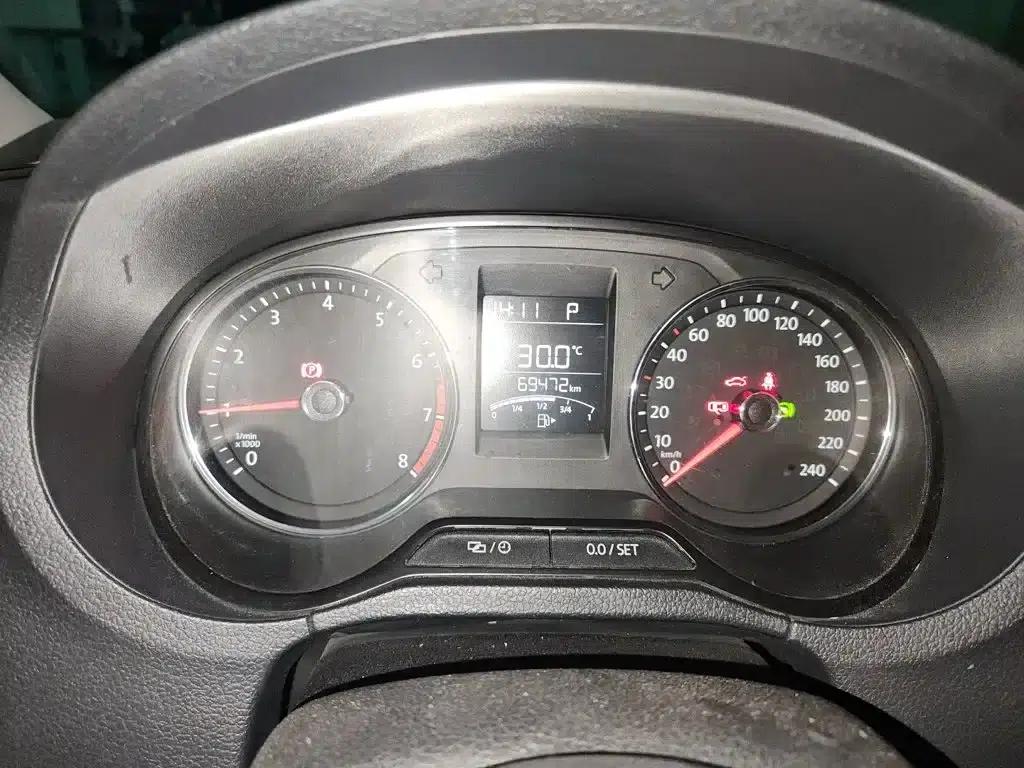 2018 Polo 1.5L Automatic Comfort Edition — миниатюра 8