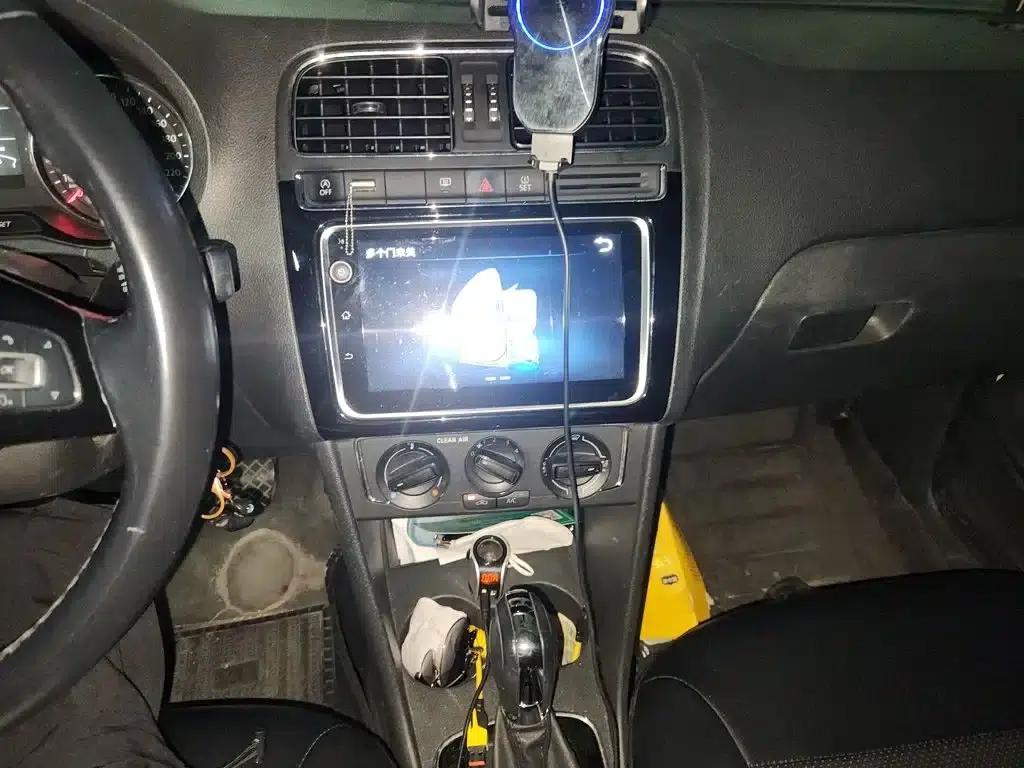 2018 Polo 1.5L Automatic Comfort Edition — миниатюра 10