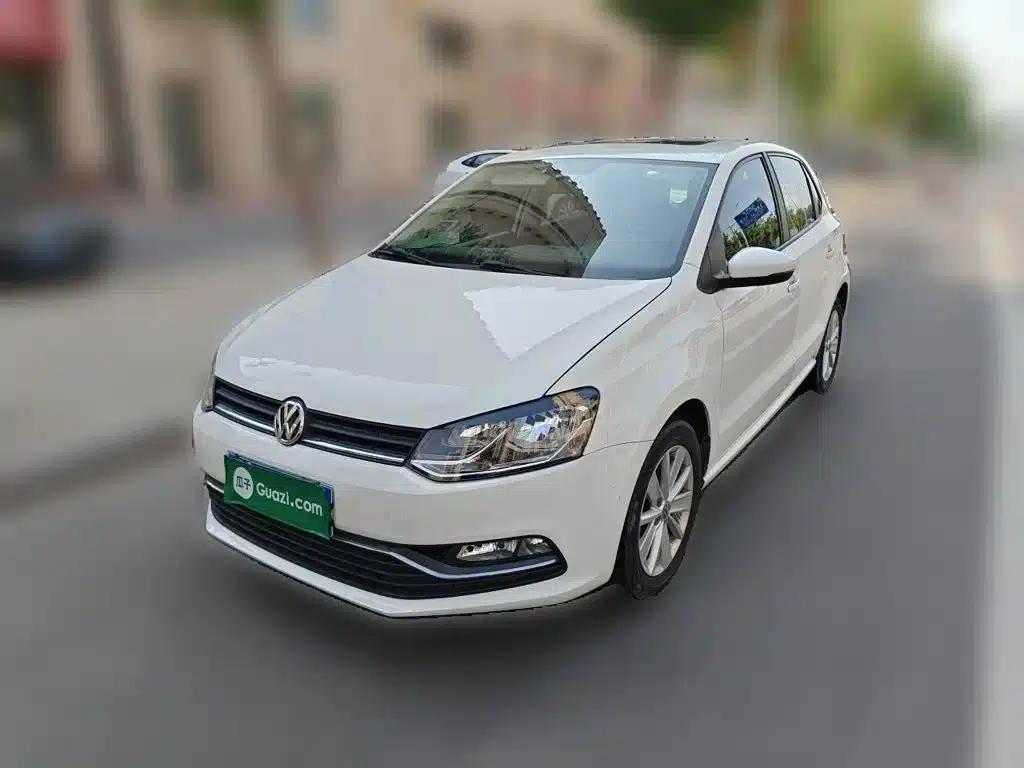 2016 Polo 1.6L Automatic Comfort Model — миниатюра 1