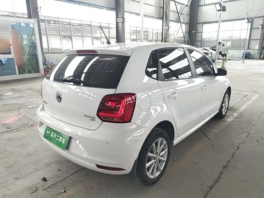 2016 Polo 1.6L Automatic Comfort Model — миниатюра 7