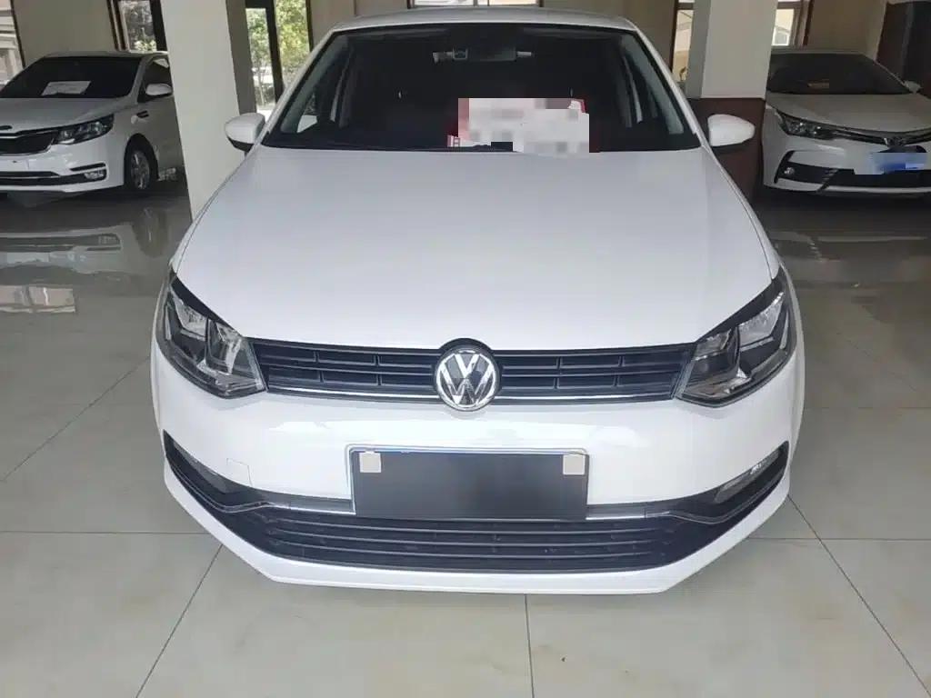 2014 Polo 1.6L Automatic Comfort Edition — миниатюра 3