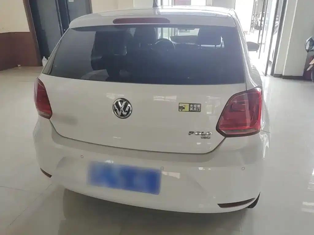 2014 Polo 1.6L Automatic Comfort Edition — миниатюра 6