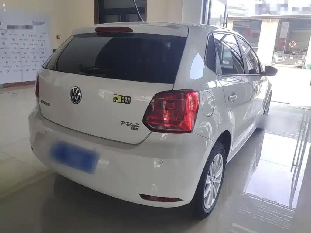 2014 Polo 1.6L Automatic Comfort Edition — миниатюра 7
