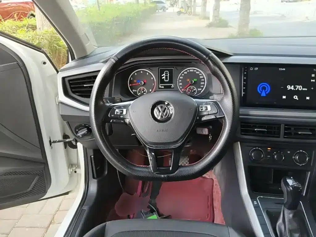 2019 Polo Plus 1.5L Automatic Panoramic Enjoyment Edition — миниатюра 11