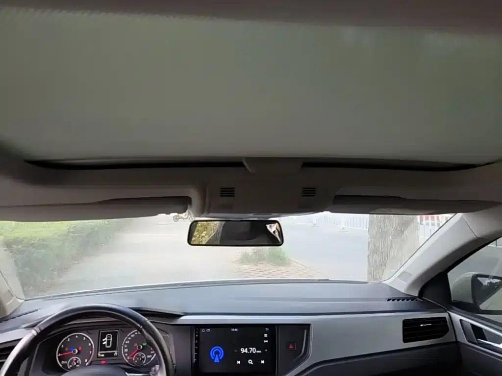 2019 Polo Plus 1.5L Automatic Panoramic Enjoyment Edition — миниатюра 18