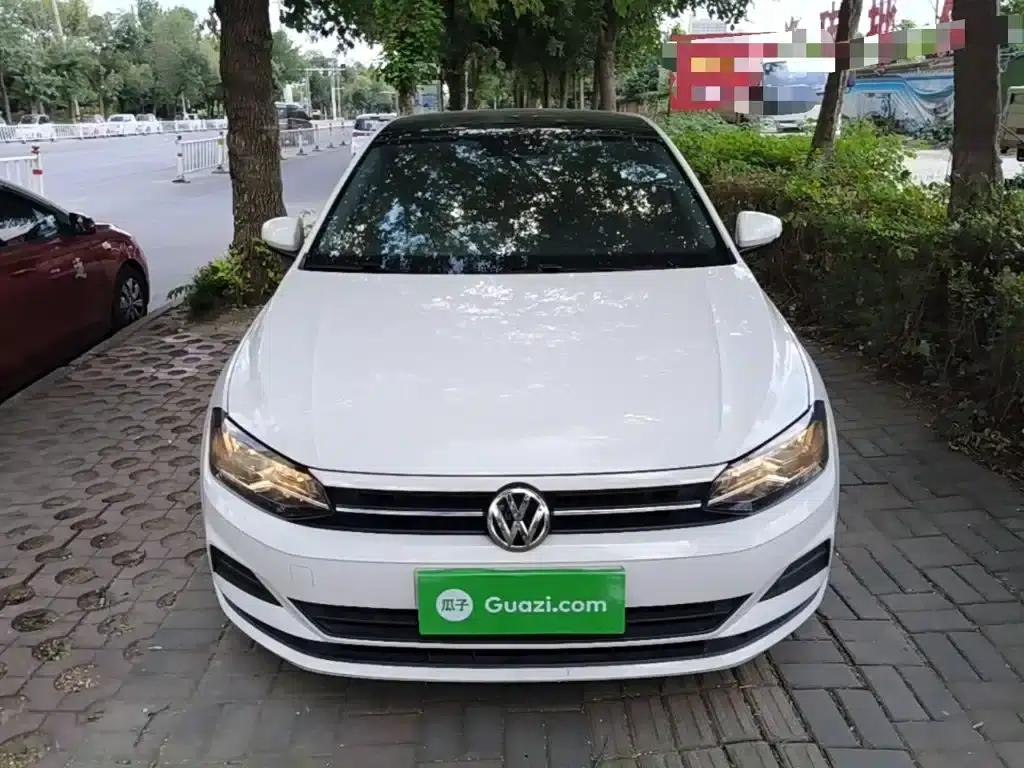 2019 Polo Plus 1.5L Automatic Panoramic Enjoyment Edition — миниатюра 3