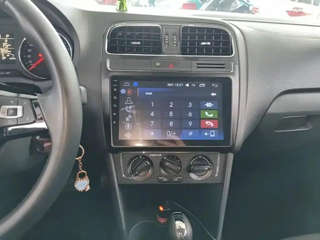 2016 Polo 1.6L Automatic Comfort Model — миниатюра 13