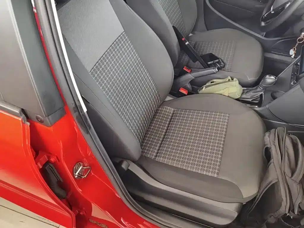 2016 Polo 1.6L Automatic Comfort Model — миниатюра 25