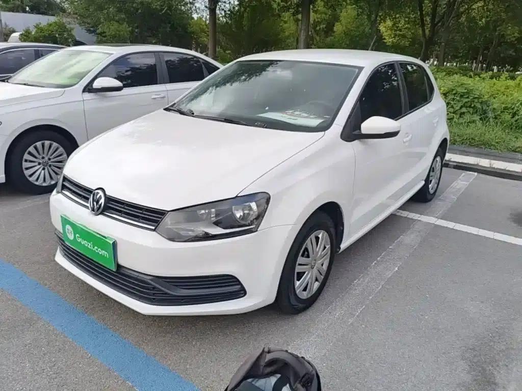 2016 Polo 1.4L Manual Fashion Edition — миниатюра 1