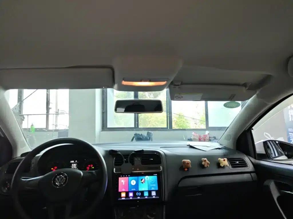 2016 Polo 1.4L Automatic Fashion Edition — миниатюра 18