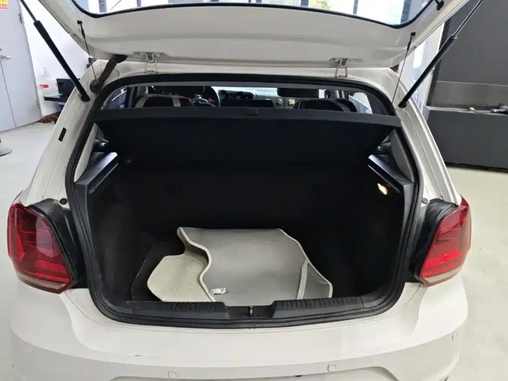 2016 Polo 1.4L Automatic Fashion Edition — миниатюра 19