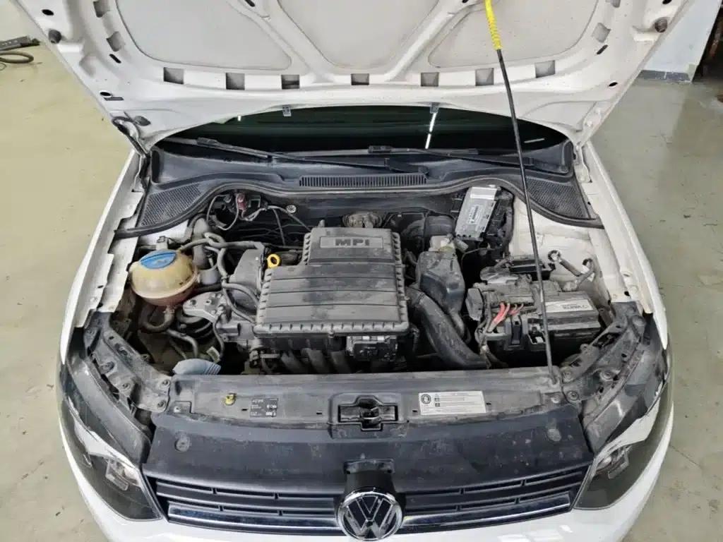 2016 Polo 1.4L Automatic Fashion Edition — миниатюра 20