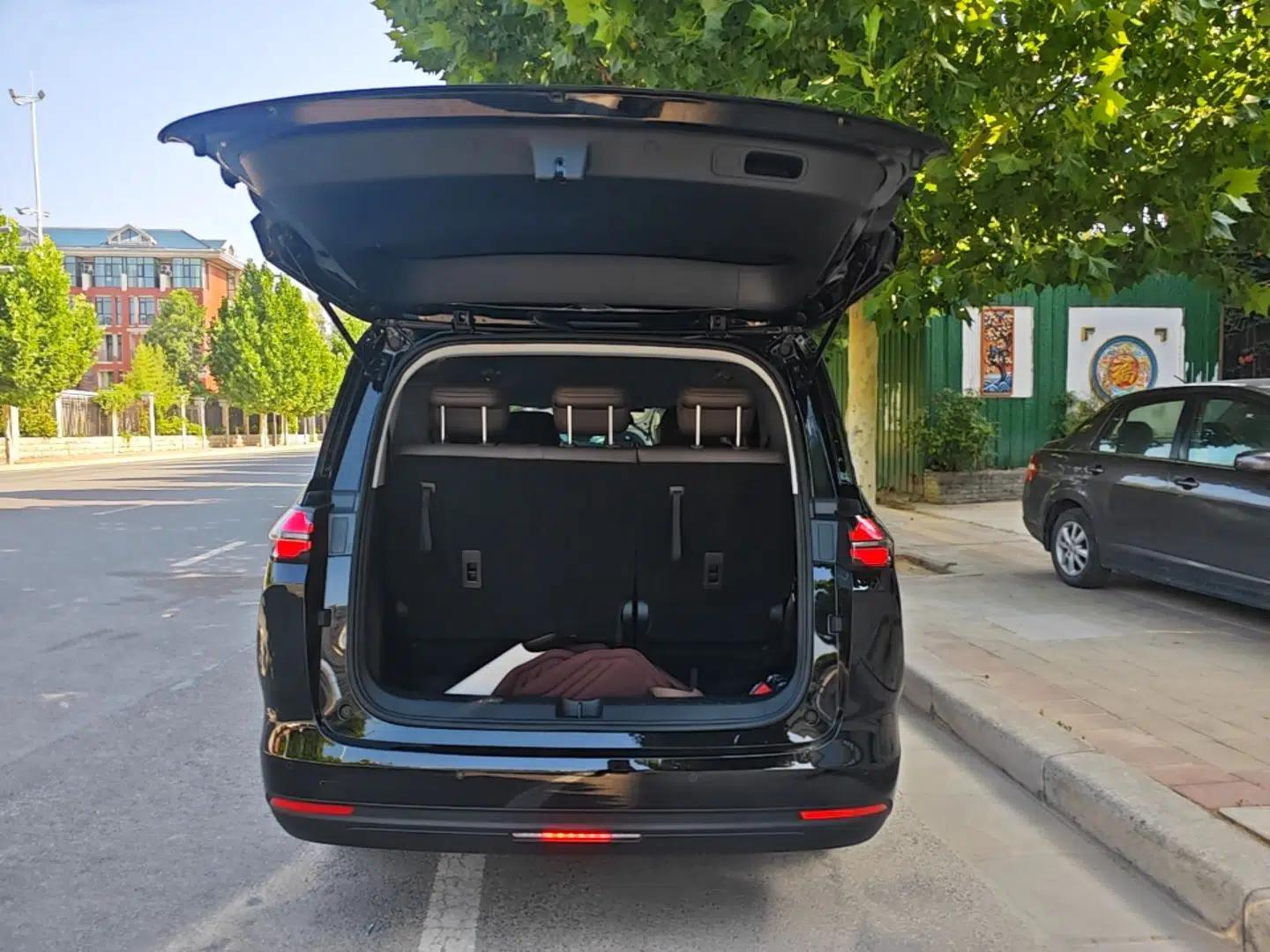 Wuling Starlight 730 2025 Model Plug-in Hybrid 125km Luxury Edition — миниатюра 22