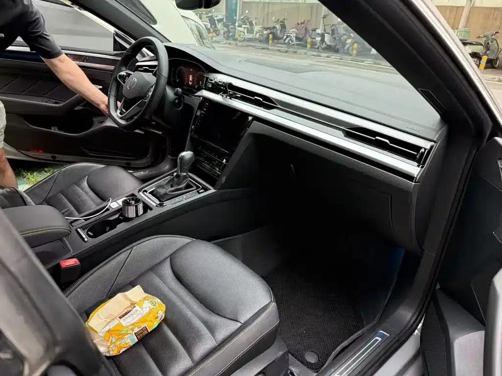 FAW-Volkswagen CC 2024 380TSI Striking Edition — миниатюра 8