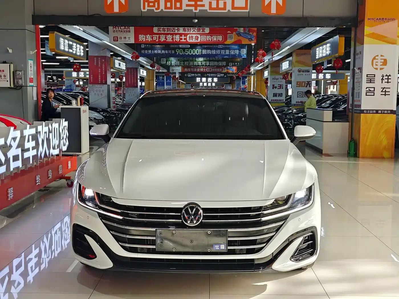 FAW-Volkswagen CC 2023 330TSI Dazzling Edition — миниатюра 2