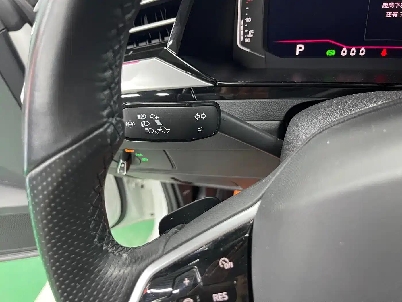 FAW-Volkswagen CC 2023 380TSI Striking Edition — миниатюра 14
