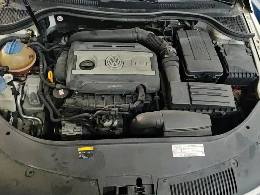 FAW-Volkswagen CC 2016 1.8TSI Luxury Edition — миниатюра 10