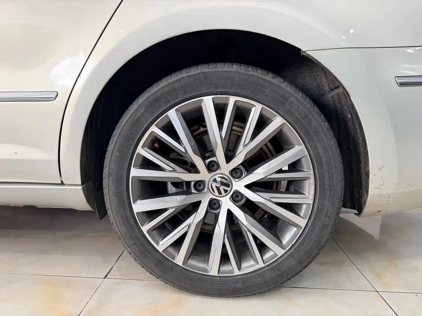 FAW-Volkswagen CC 2016 1.8TSI Luxury Edition — миниатюра 15