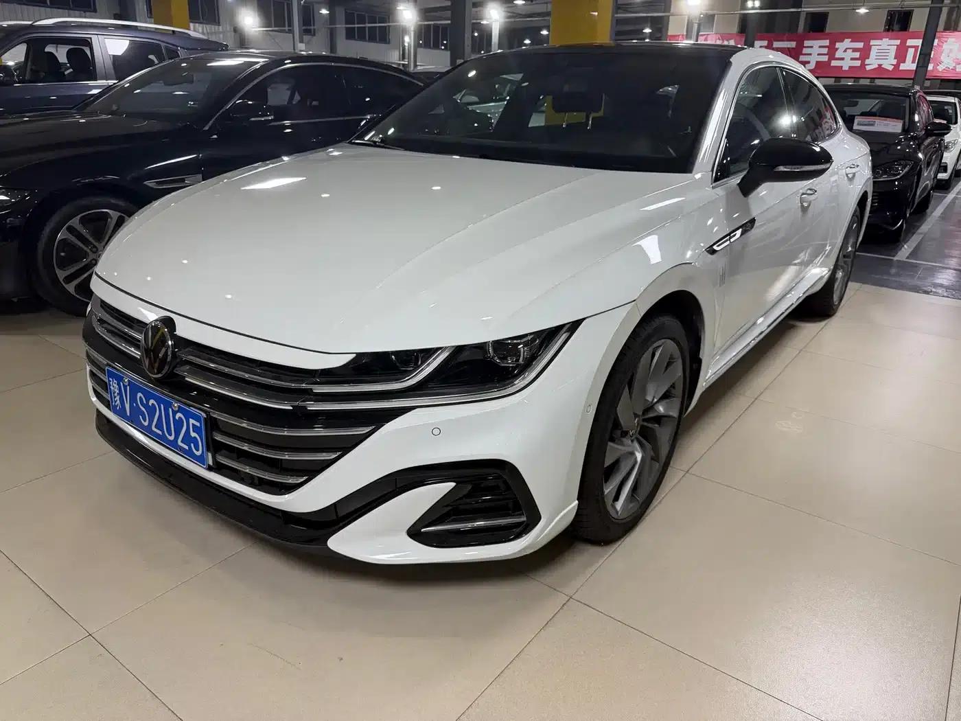 FAW-Volkswagen CC 2024 380TSI Striking Edition — миниатюра 1