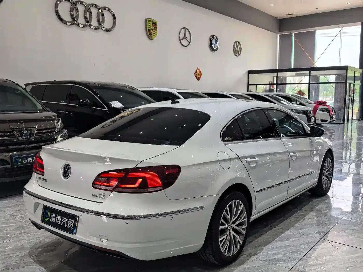 FAW-Volkswagen CC 2018 1.8TSI Luxury Edition — миниатюра 14